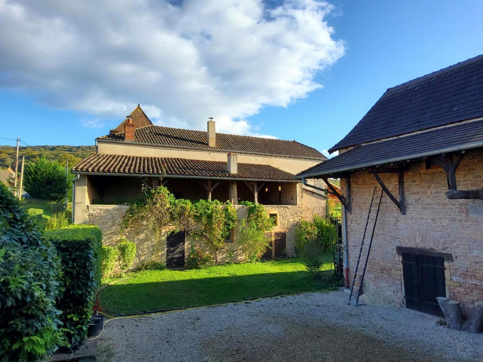 La Parenthese A Etrigny Bed & Breakfast Exterior photo